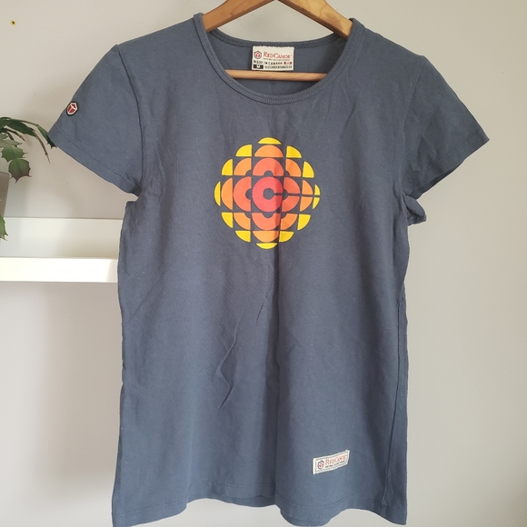 Red Canoe Tops - 🇨🇦 Red Canoe brand CBC Logo T-Shirt Blue/Grey M